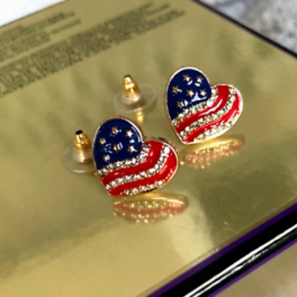 American Flag Earrings Posts Heart Shaped Labor Day July 4th Veterans Memorial - Picture 2 of 10